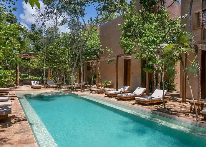 3br In Gated Community With Private Rooftop Plunge Pool, Grill & Shared Pool *