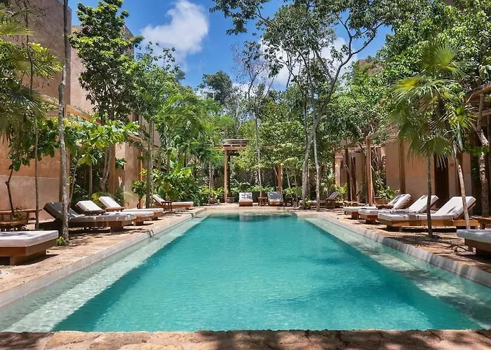 Holiday home 3br In Gated Community With Private Rooftop Plunge Pool, Grill & Shared Pool